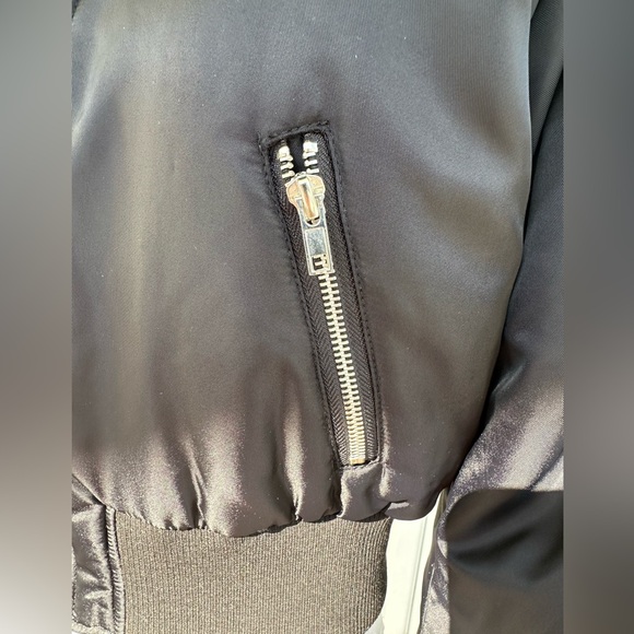 Steve Madden Eva black bomber zipper jacket gathered sleeves cropped Small NEW - Picture 4 of 7